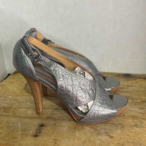 Coach adelle silver criss-cross pumps pebbled open‎ toe heels - Picture 7 of 11